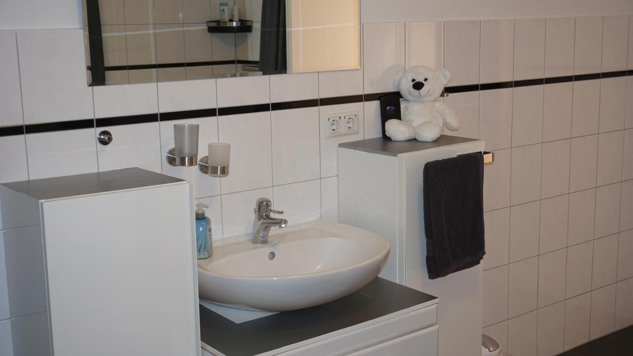 M&M Apartment Duesseldorf Neuss Dış mekan fotoğraf